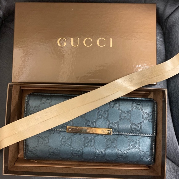 Gucci Handbags - Metallic Gucci Wallet